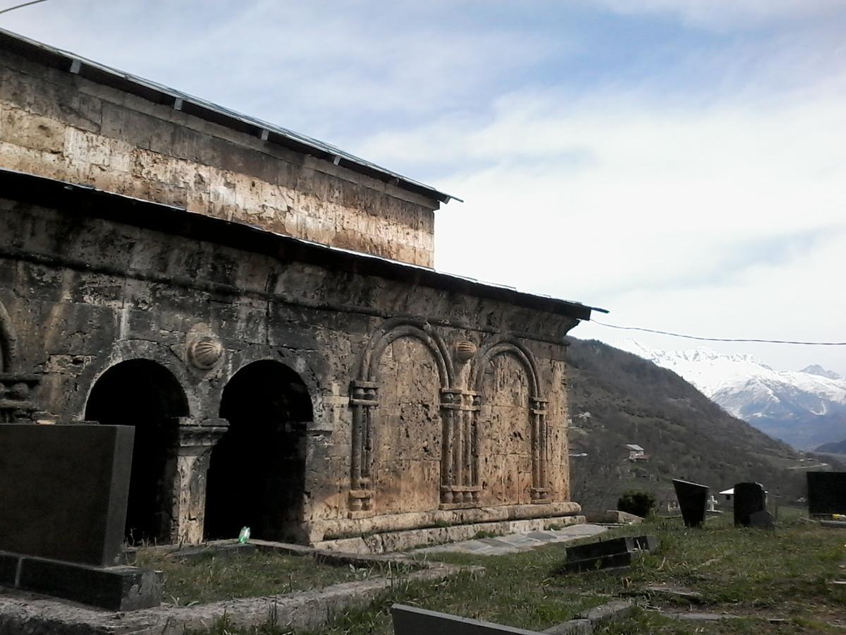 Laila Guest House Mestia Exterior foto